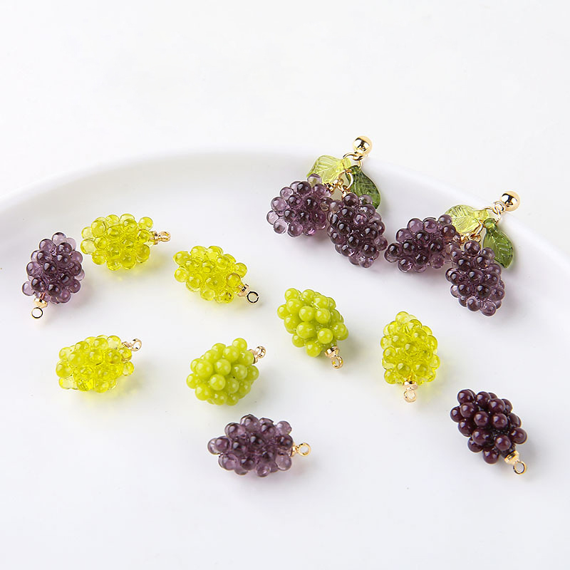 Resin Art Essentials - 6pcs Cute Little Grapes Resin Charms