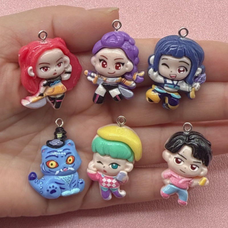 10pcs resin cartoon pendant, D - Resin Art Essentials review and price
